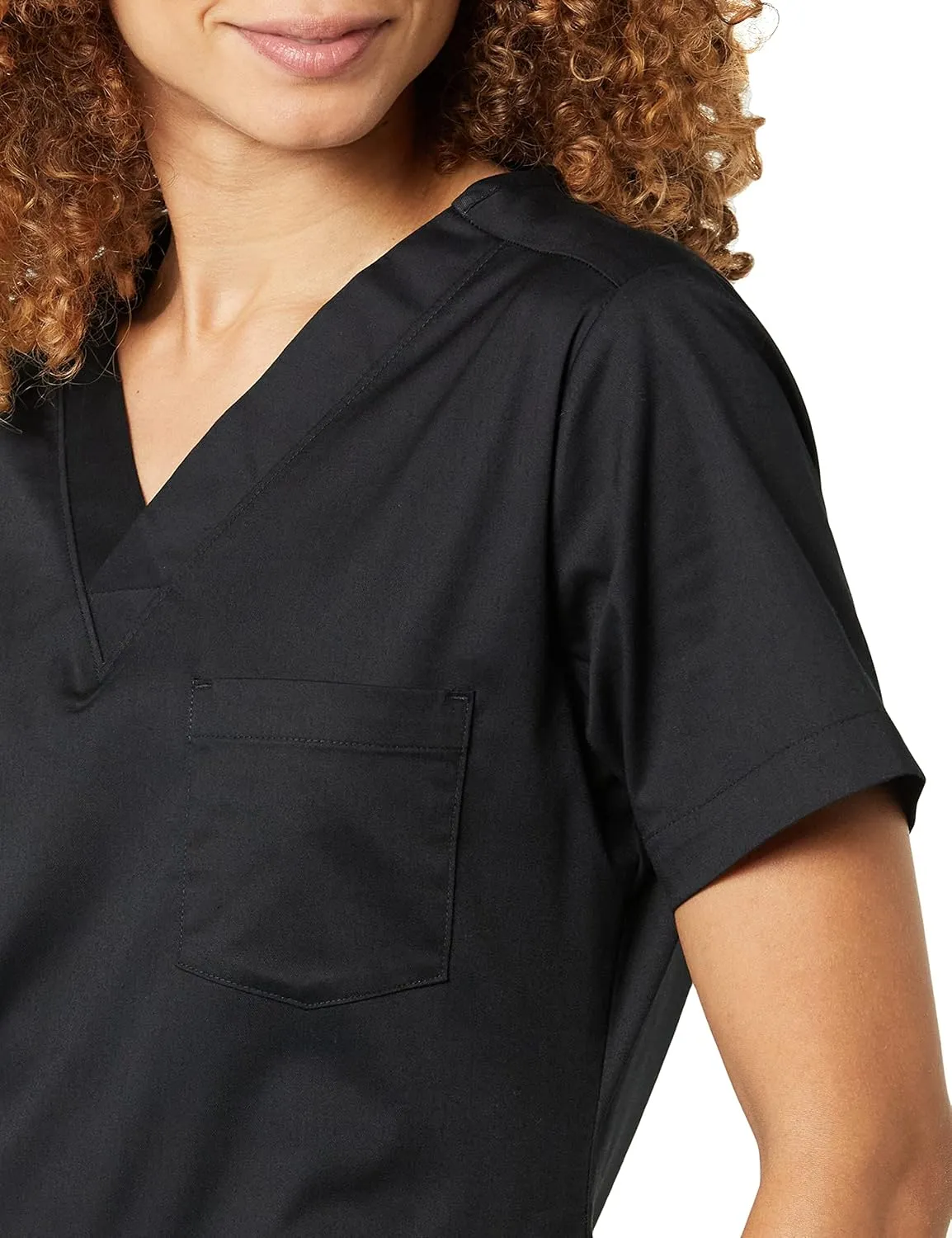 Amazon Essentials Women's Classic Fit V-Neck Short Sleeve Scrub Top (Available in Plus Size)