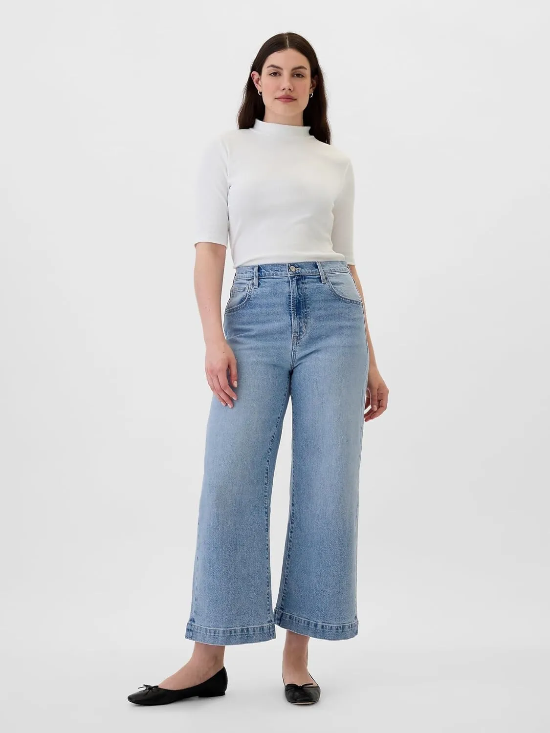 GAP Women's High Rise Wide Leg Cropped Jeans