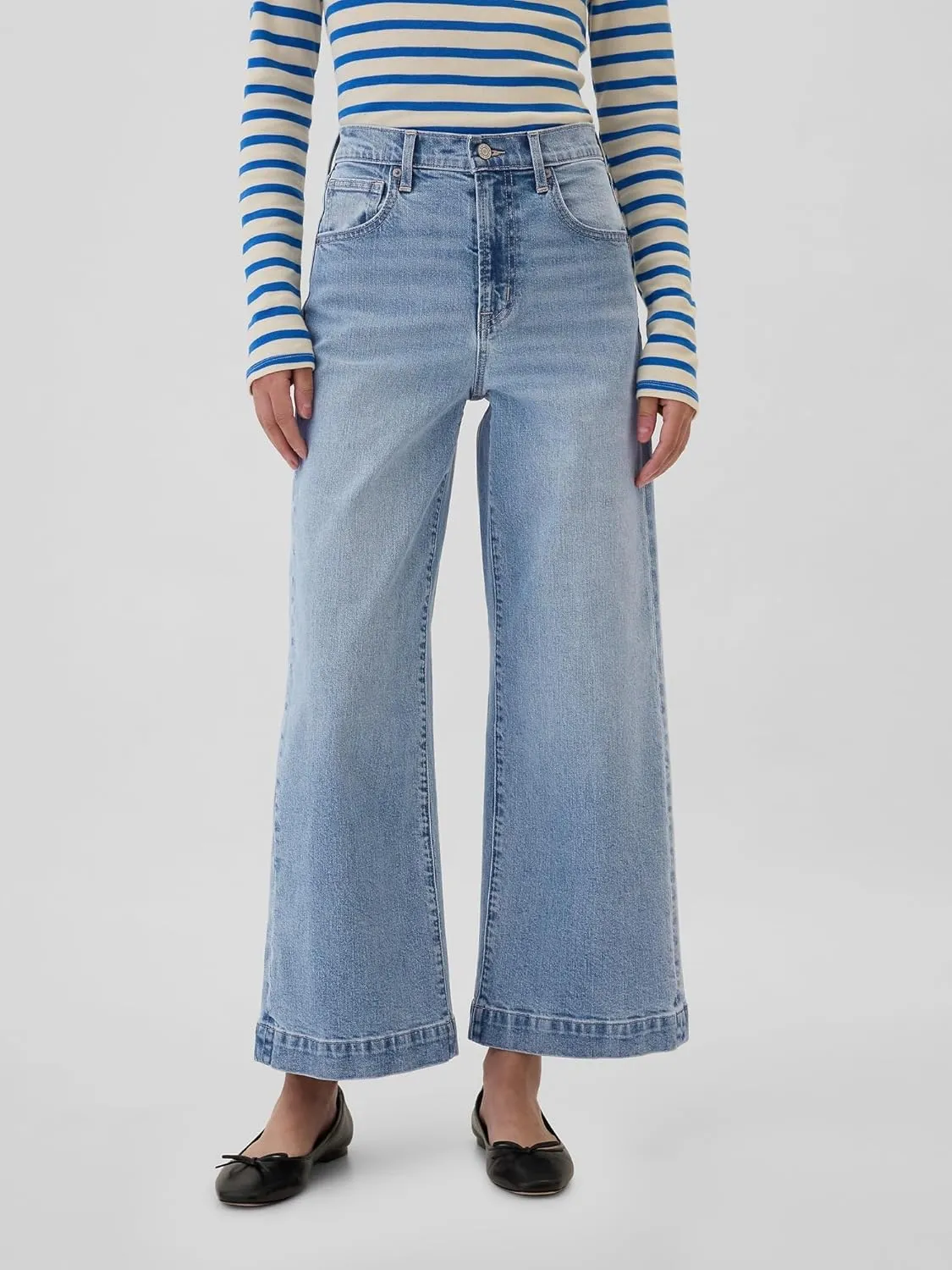 GAP Women's High Rise Wide Leg Cropped Jeans
