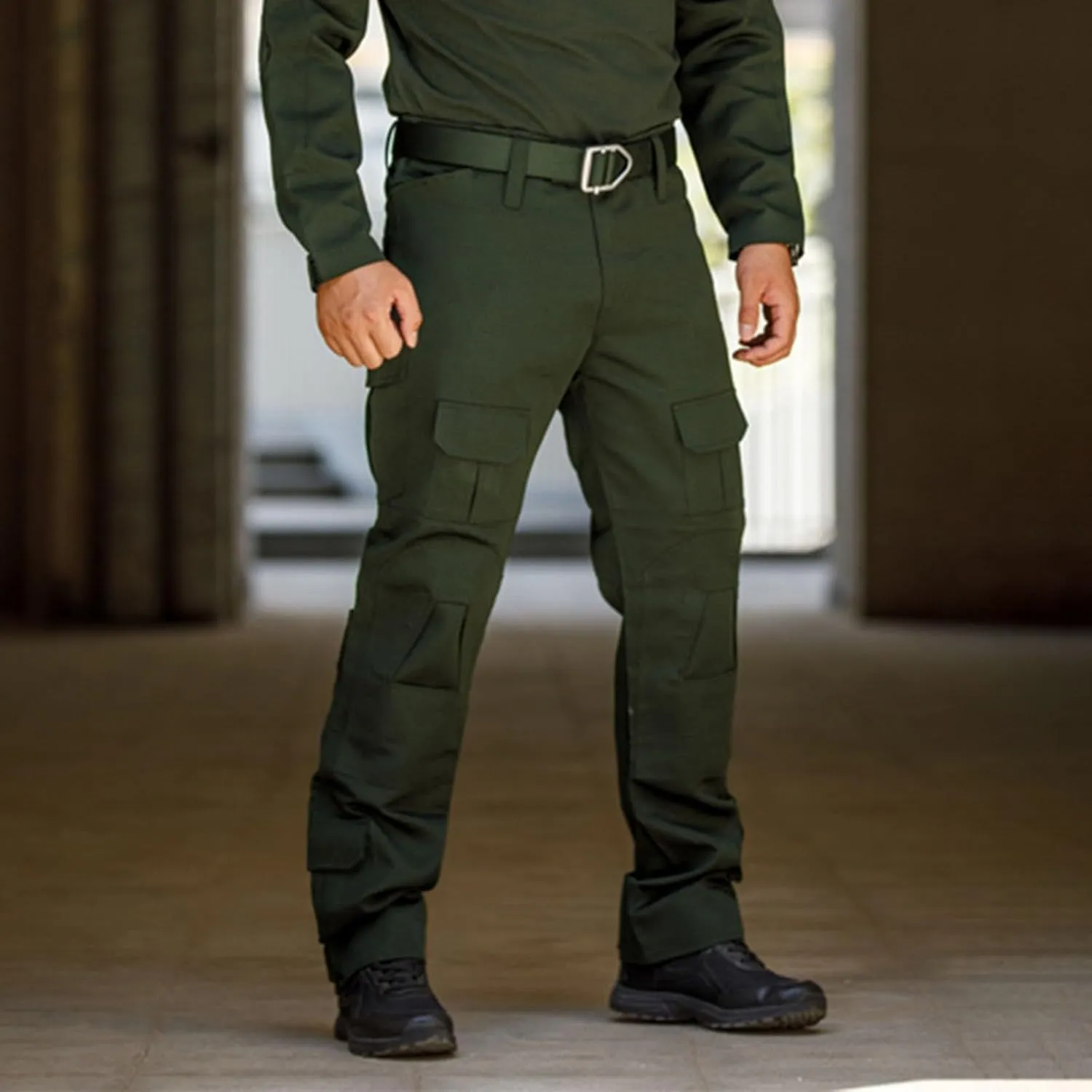 Golf Pants Men Tapered Leg Outdoor Hiking Pants Multi Pockets Classic Fit Comfort Utility Cargo Work Pants Regular Fit