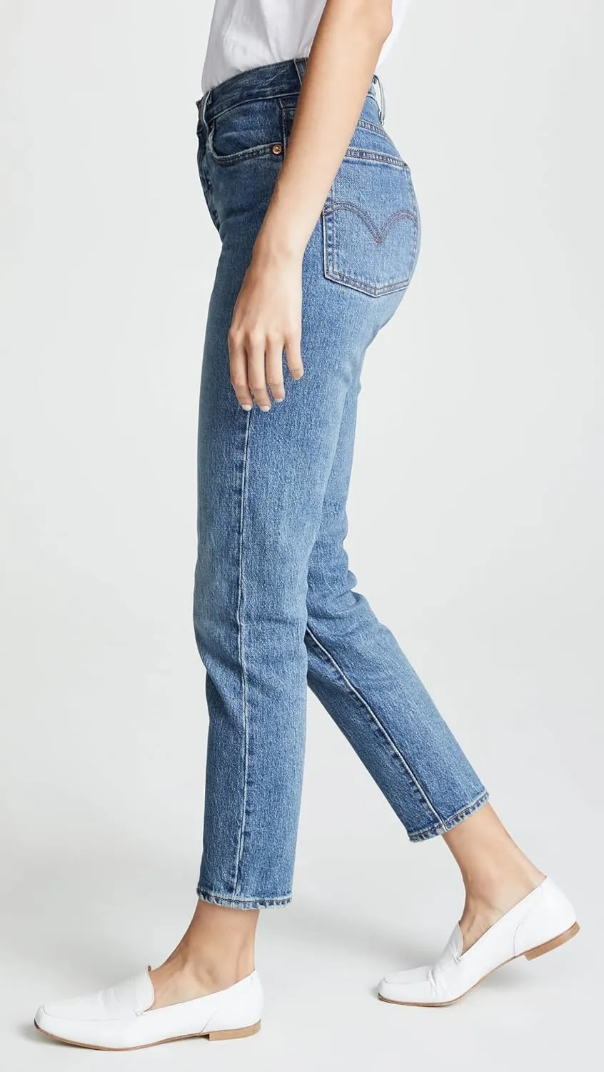 Levi's Women's Premium Wedgie Icon Fit Jeans