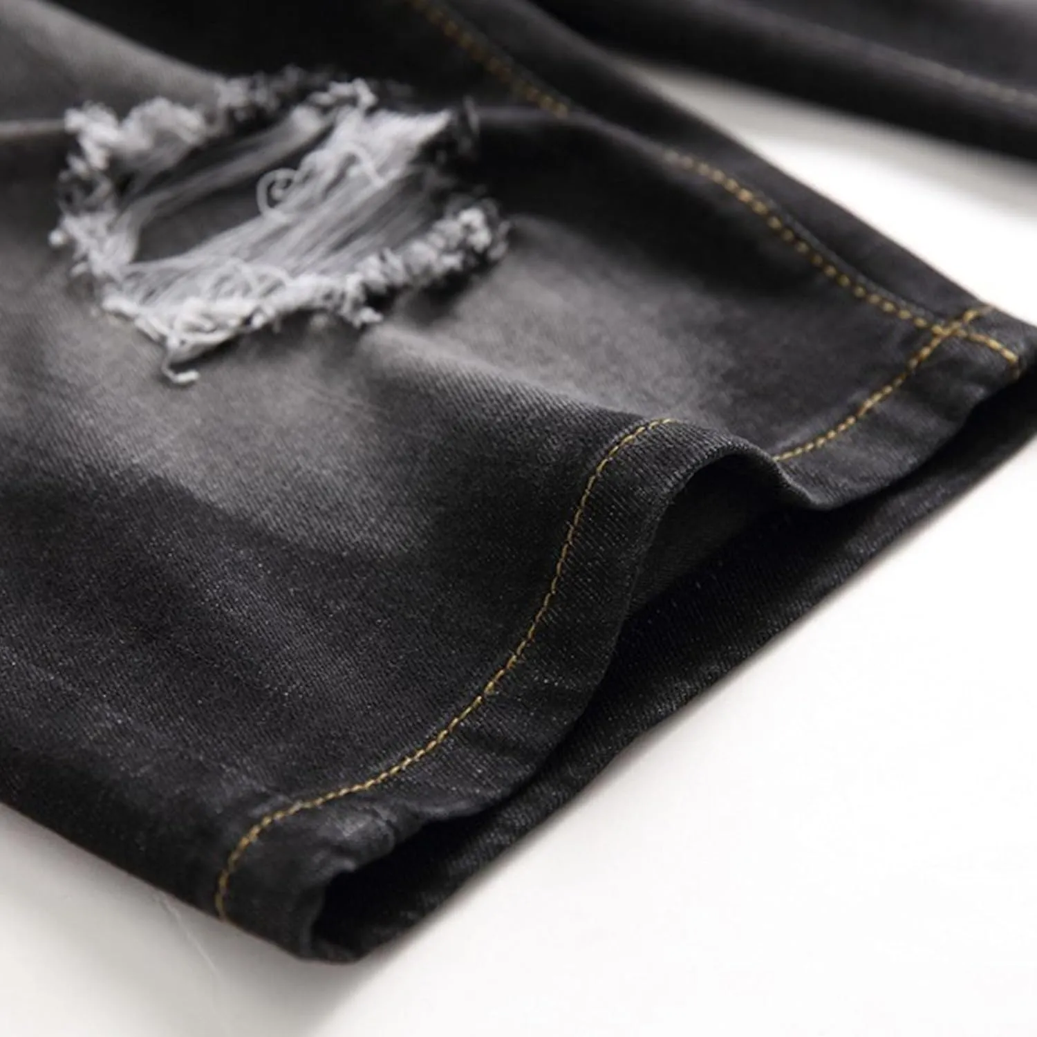 Men's Street Style Jean Shorts Fashion Ripped Knee Lenght Half Jeans Distressed Classic Fit Frayed Short Jean Pants