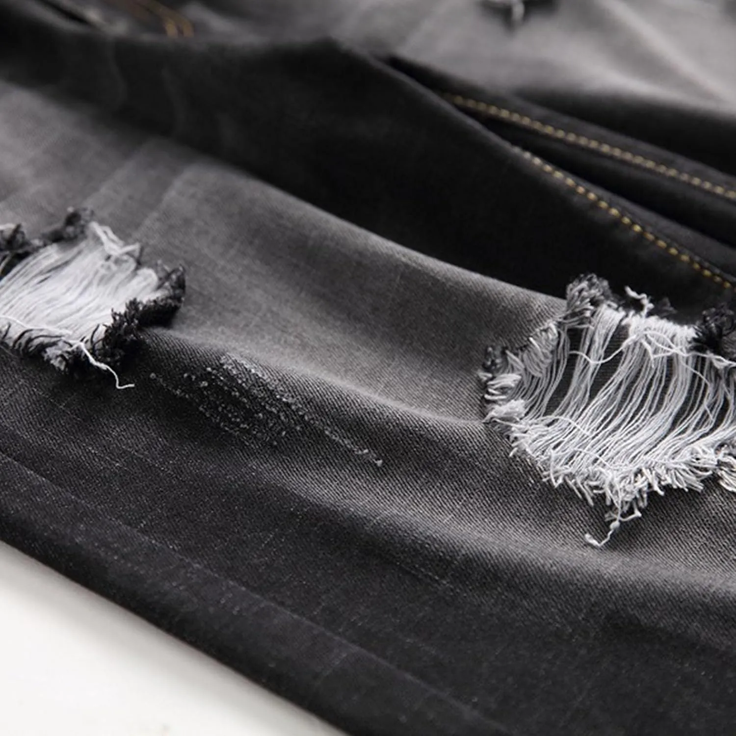 Men's Street Style Jean Shorts Fashion Ripped Knee Lenght Half Jeans Distressed Classic Fit Frayed Short Jean Pants