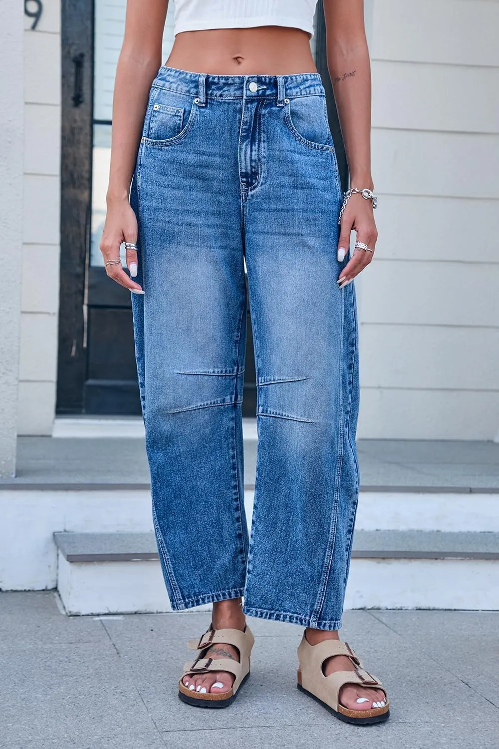 Mid Rise Barrel Jeans for Women Wide Leg Mid Waist Cropped Denim Pants Y2k Baggy Boyfriend Jeans with Pockets
