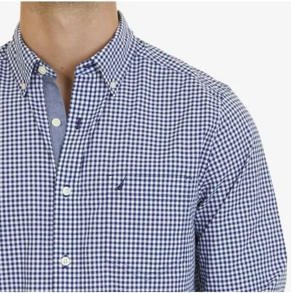 Nautica Men's Classic Fit Stretch Solid Long Sleeve Button Down Shirt