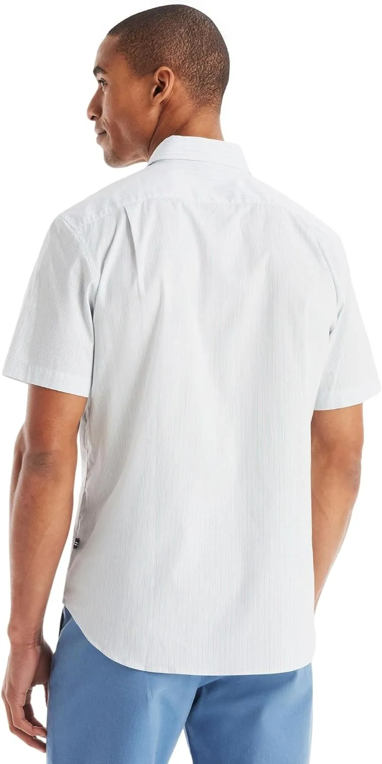Nautica Men's Classic Fit Wrinkle Resistant Seashore Plaid Short Sleeve Shirt