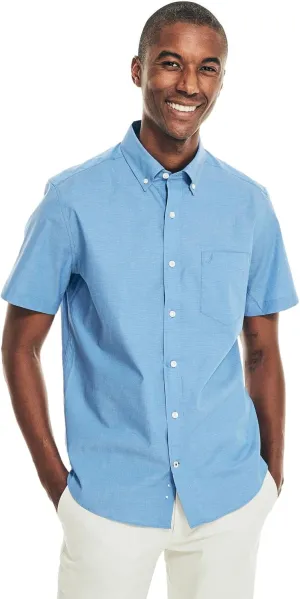 Nautica Men's Classic Fit Wrinkle Resistant Seashore Plaid Short Sleeve Shirt
