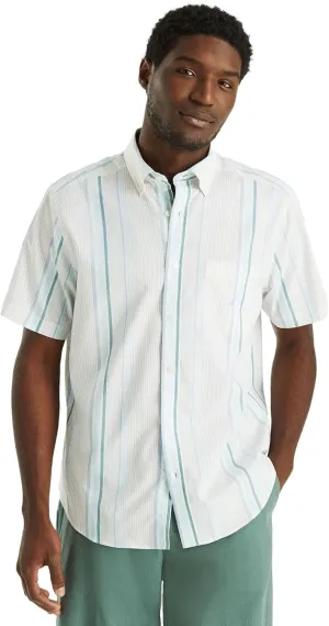 Nautica Men's Classic Fit Wrinkle Resistant Seashore Plaid Short Sleeve Shirt